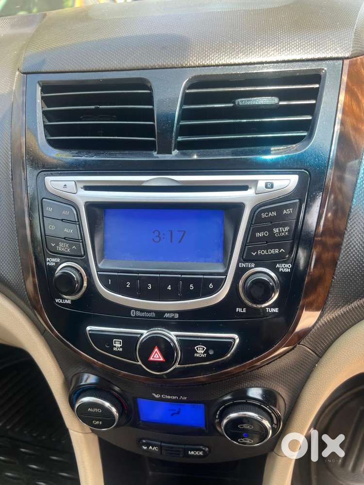 Hyundai Verna Crdi 1.6 At Ex, 2013, Diesel