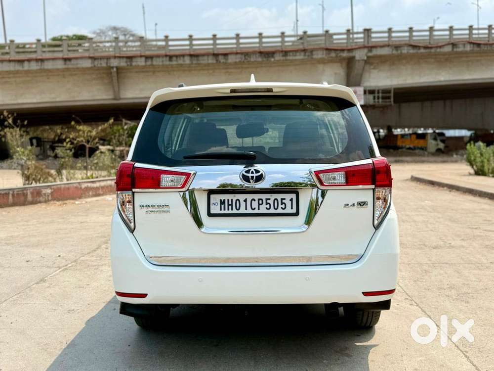 Toyota Innova Crysta 2.4 Vx Mt 8s, 2017, Diesel