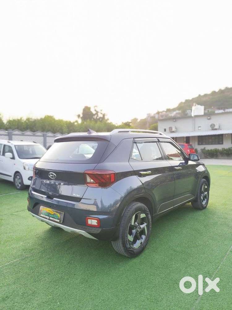 Hyundai Venue Sx Plus Turbo Dct, 2019, Petrol