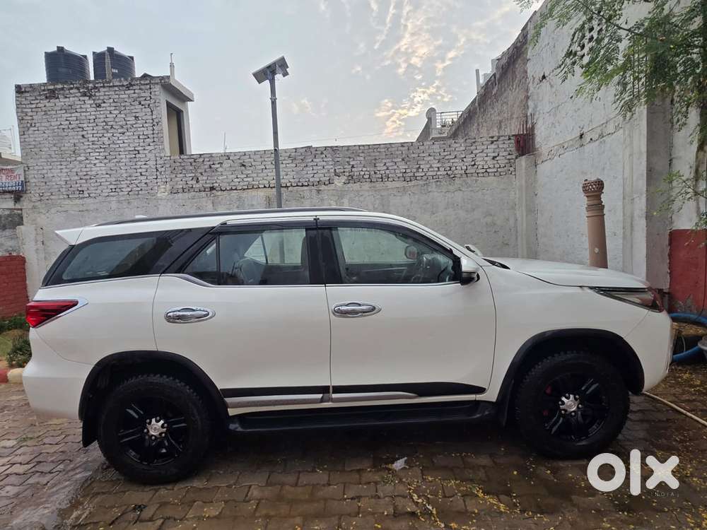 Toyota Fortuner Diesel 2018