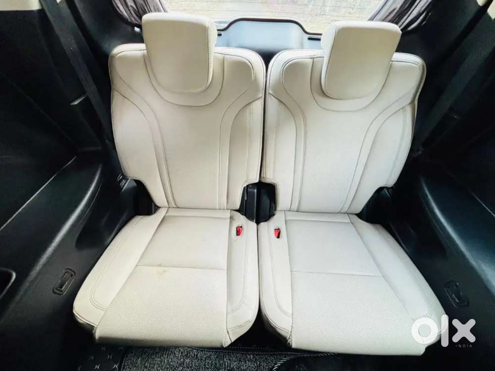 Mahindra Xuv700 Ax7 L 2022