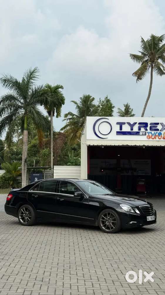 Mercedes-benz E-class 350 Petrol 2010