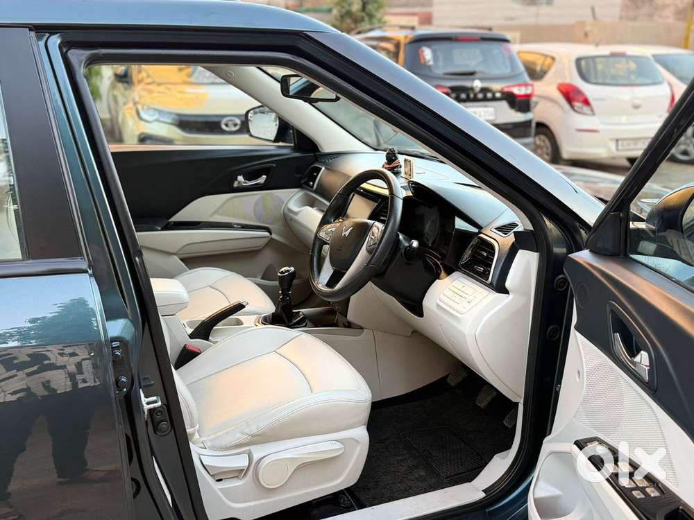Mahindra Xuv 3xo Ax5 Ds Mt, 2023, Diesel