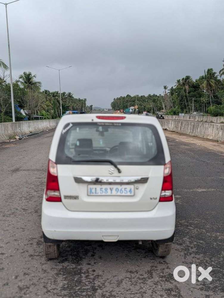 Maruti Suzuki Wagon R Vxi, 2018, Petrol
