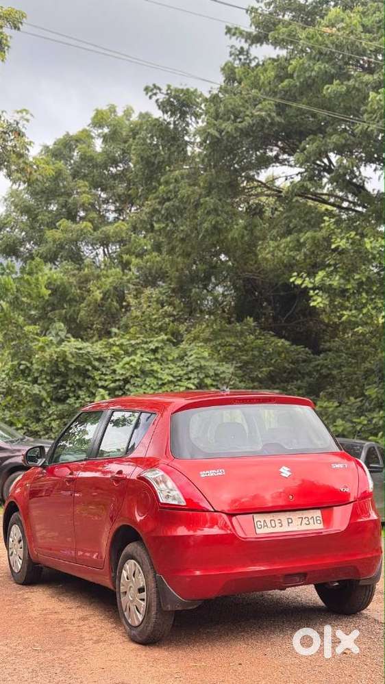 Maruti Suzuki Swift Vxi + Manual, 2014, Petrol