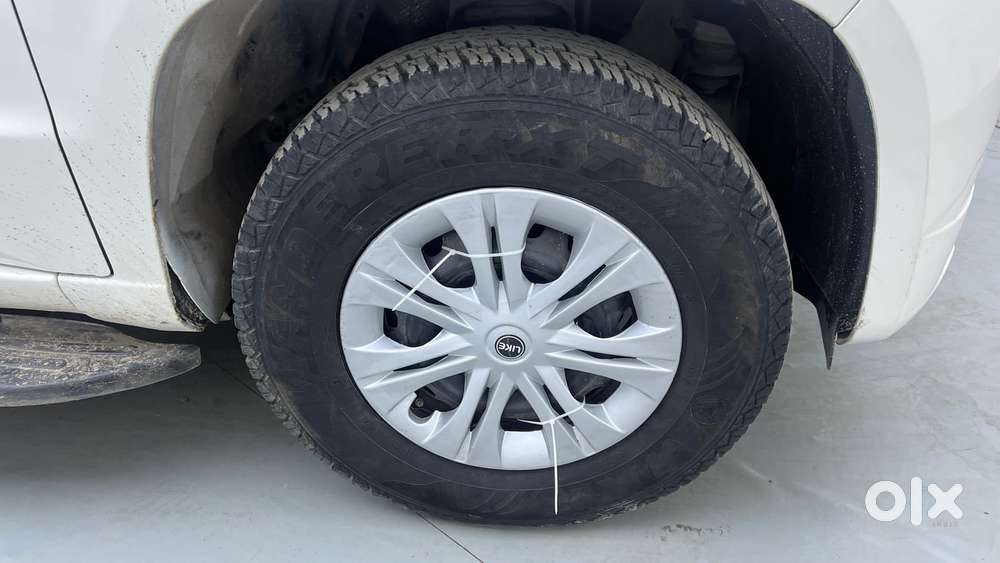 Mahindra Tuv 300 T6, 2017, Diesel
