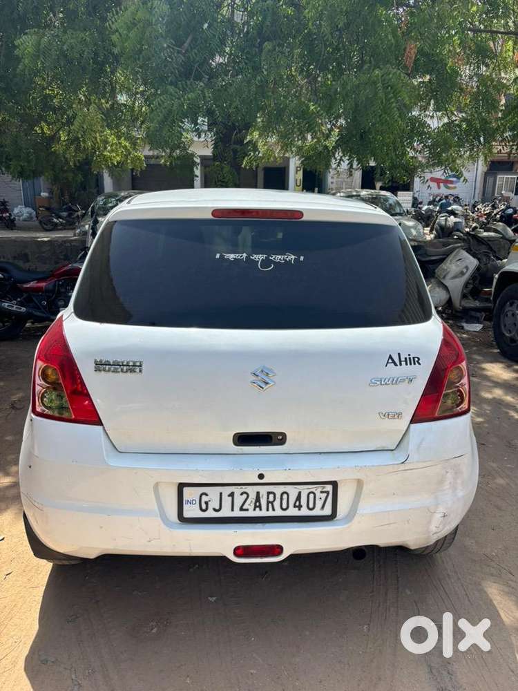 Maruti Suzuki Swift 2011 Diesel 125500 Km Driven