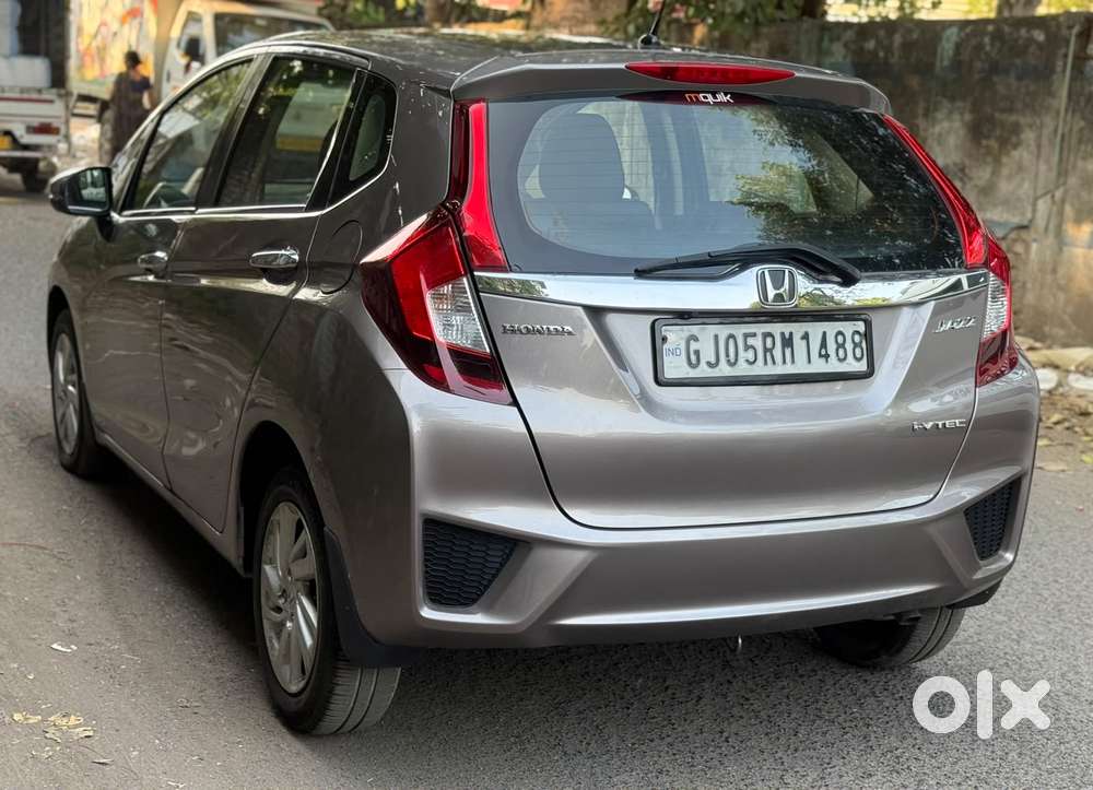 Honda Jazz V Automatic, 2016, Petrol