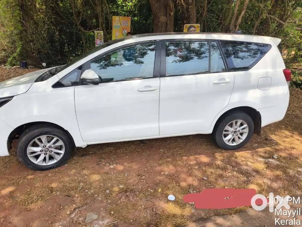 Toyota Innova Crysta 2017 Diesel Manual Second Owner 165000 Km