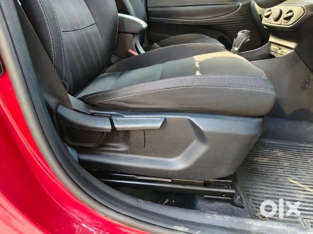 Hyundai I20 Sportz 1.2 Ivt, 2021, Petrol