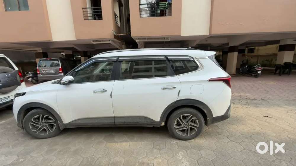 Kia Carens Diesel Manual 2024