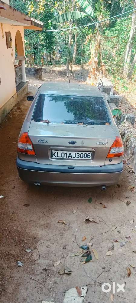 Ford Ikon 1.8 Exi 2005