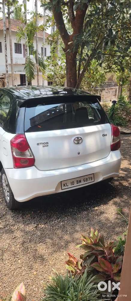 Toyota Etios Liva. Gd. 2016
Re. Registered