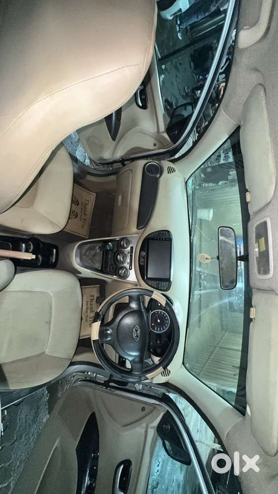 Hyundai I10 Sportz 2011