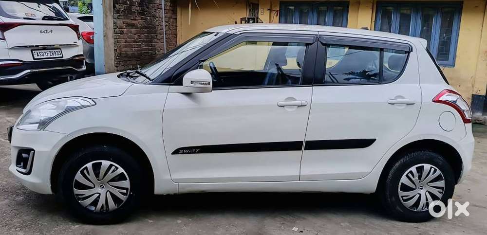Maruti Suzuki Swift 1.2 Vxi (o), 2017, Petrol