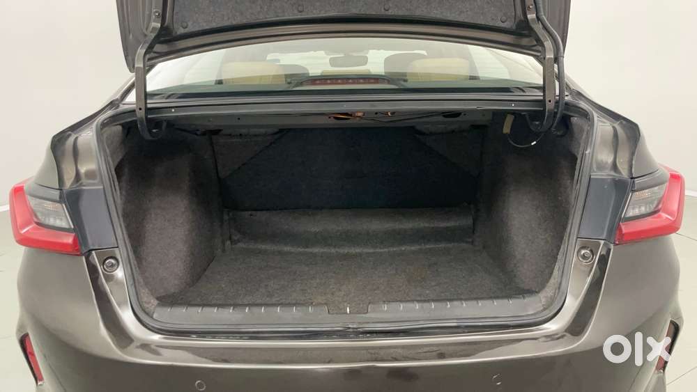 Honda City 1.5 Zx Cvt I-vtec, 2022, Petrol