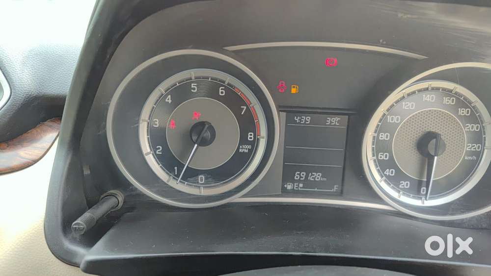 Maruti Suzuki Swift Dzire 1.3 Zxi, 2018, Petrol