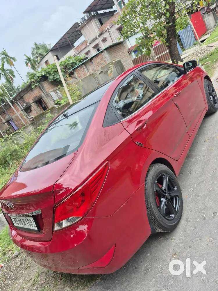 Hyundai Verna 1.6
