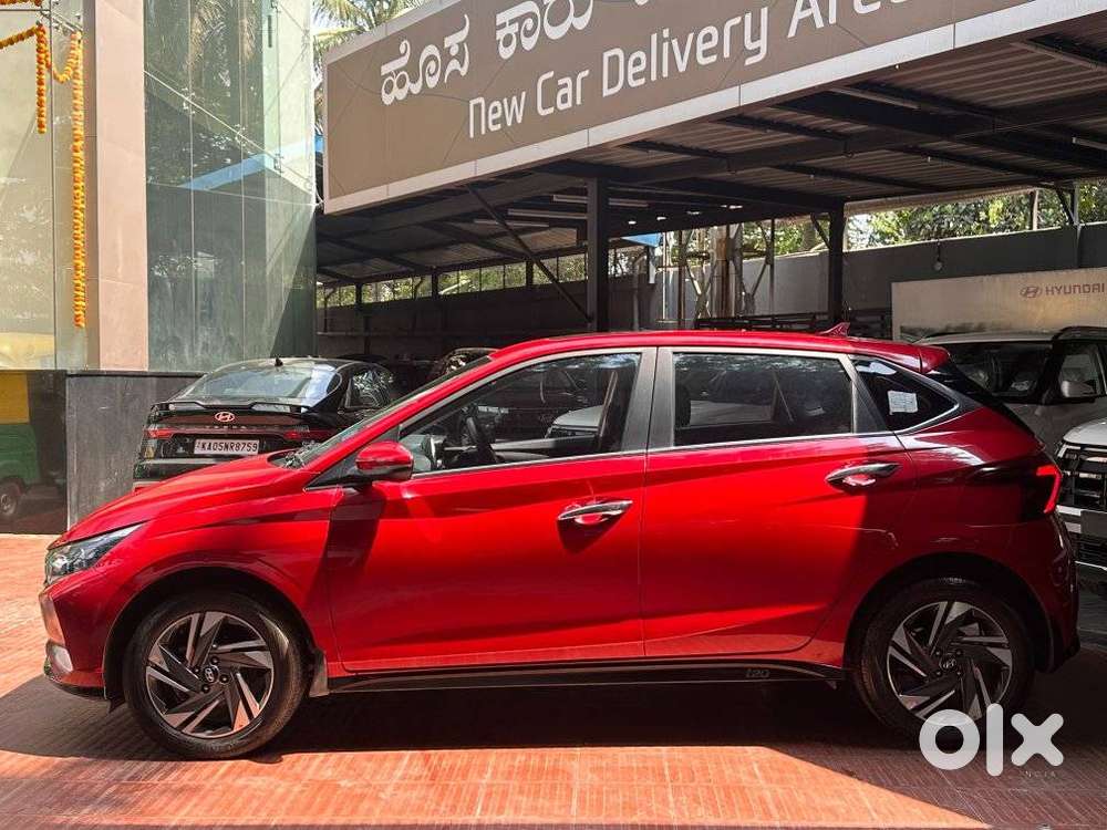 Hyundai I20 Asta (o) 1.2 Mt, 2022, Petrol