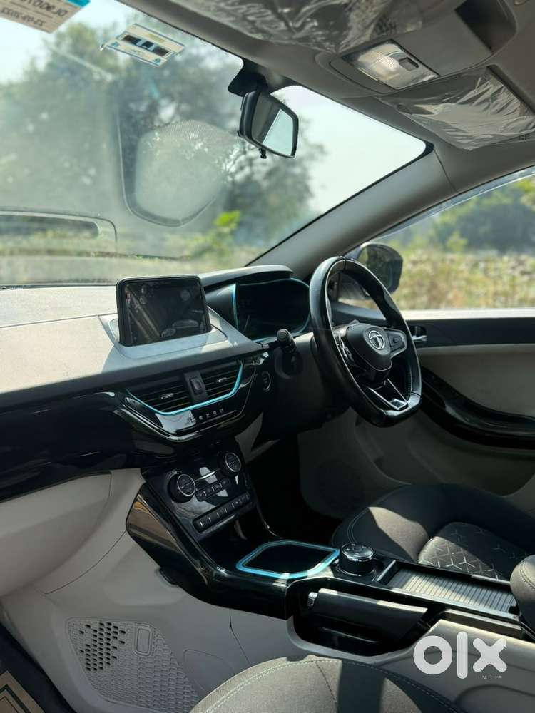 Tata Nexon Ev Xz Plus, 2022, Electric