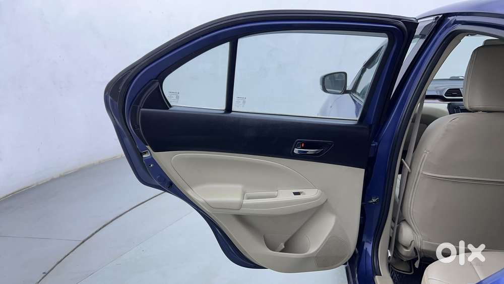 Maruti Suzuki Dzire 1.2 Zxi, 2017, Petrol
