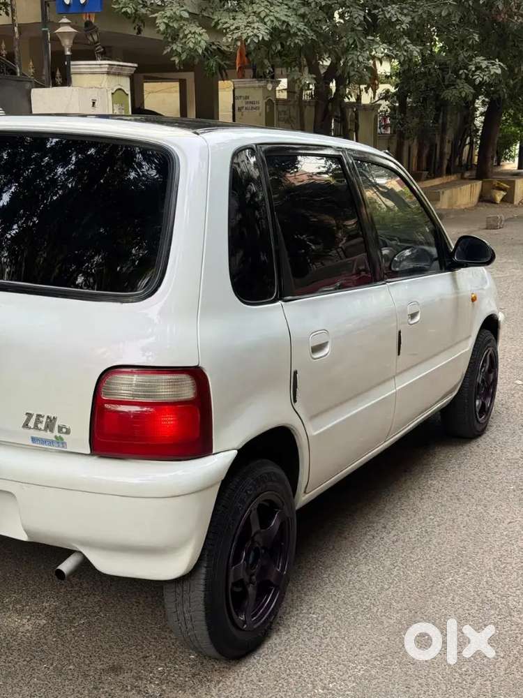 2nd Maruti Suzuki Zen Estilo Diesel Automatic 2002