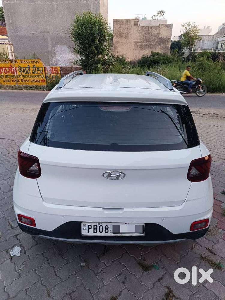 Hyundai Venue S Diesel, 2021, Diesel