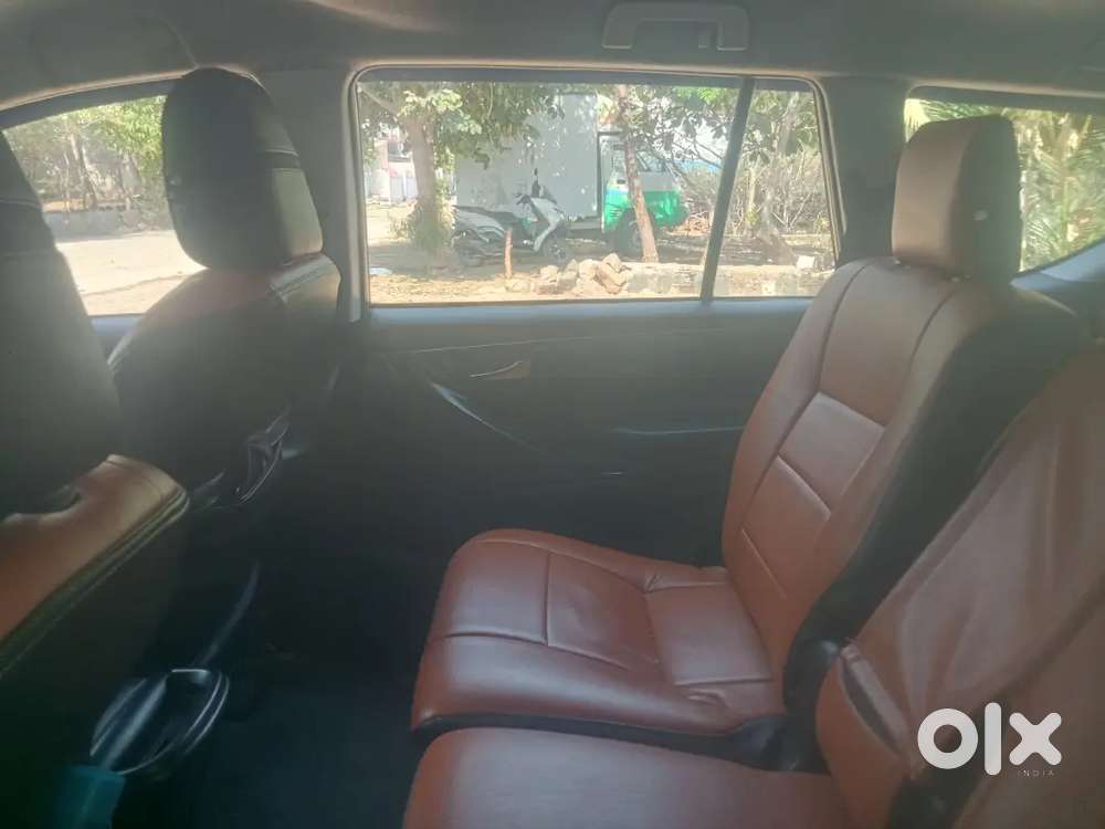 Toyota Innova Crysta 2017