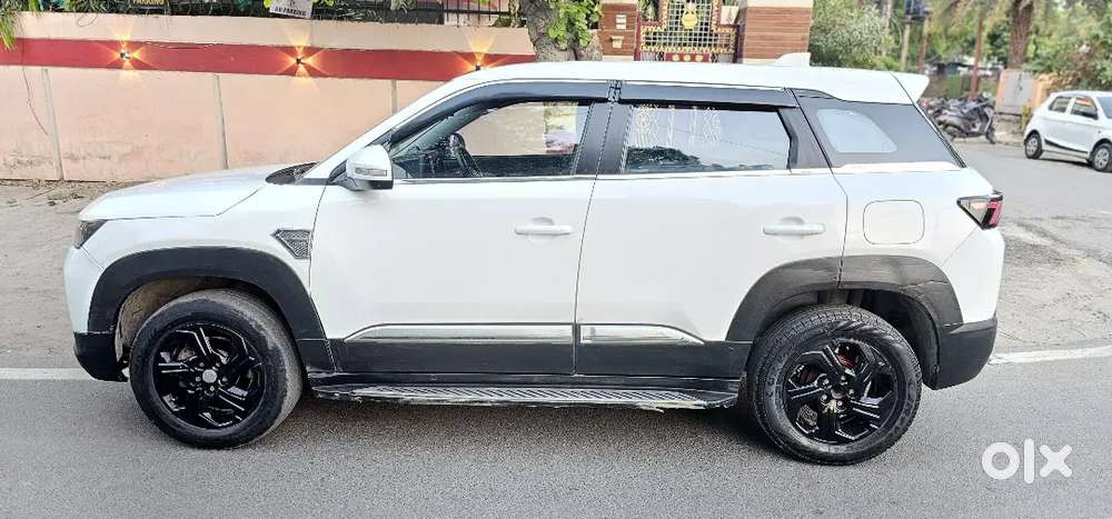 Maruti Suzuki Brezza 2023 Cng & Hybrids 72000 Km Driven