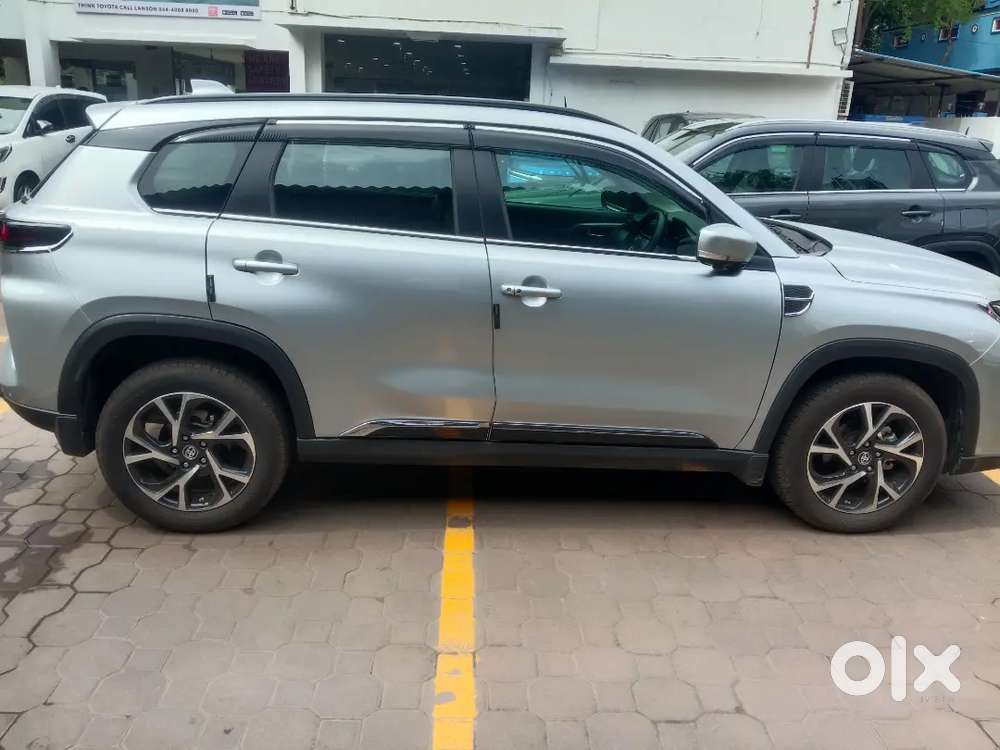 Toyota Urban Cruiser Hyryder 2026 Drive
