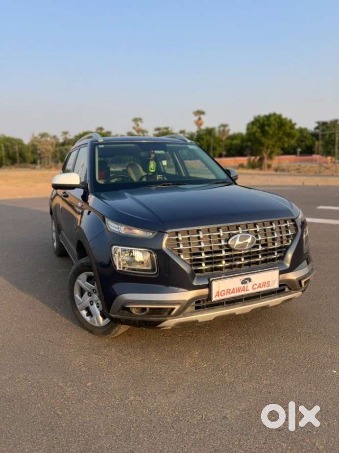 Hyundai Venue S 1.2 Petrol, 2020, Cng & Hybrids