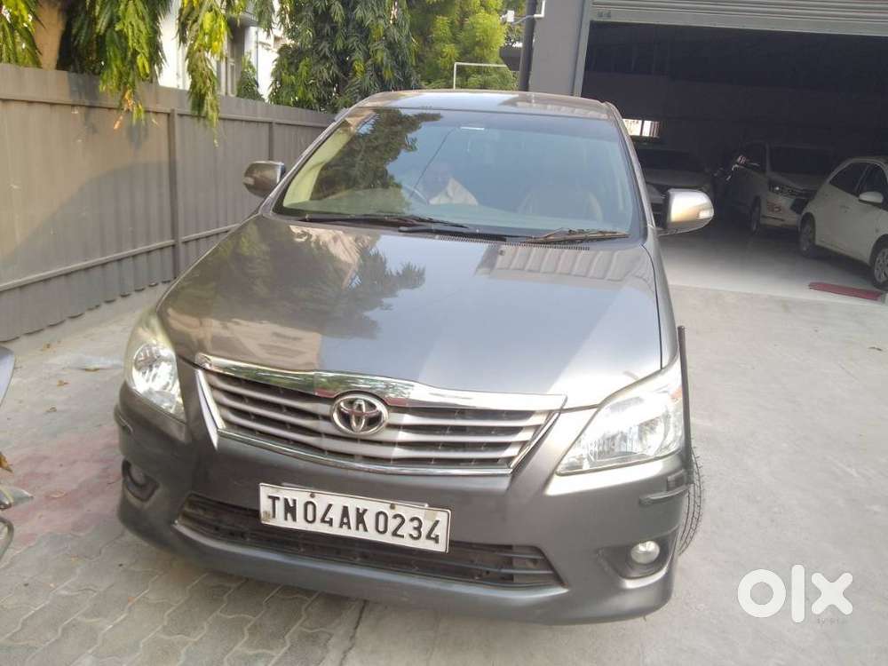 Toyota Innova 2.5 Z Diesel 7 Seater, 2012, Diesel