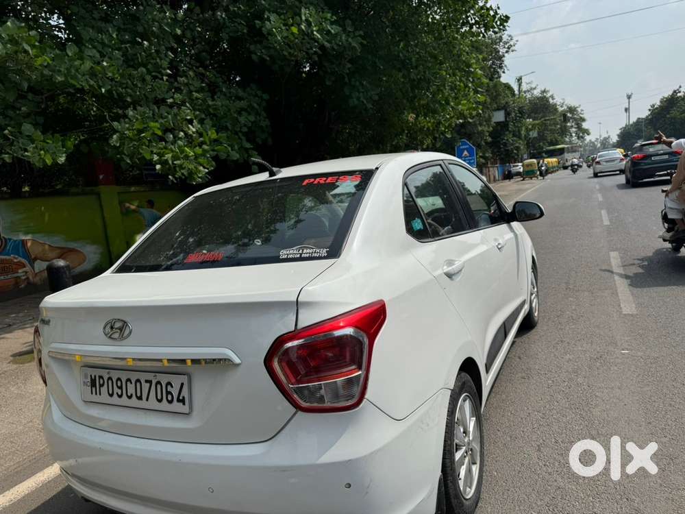 Hyundai Xcent 2015 Model