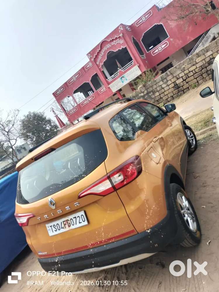 Renault Triber 2023 Petrol Well Maintained