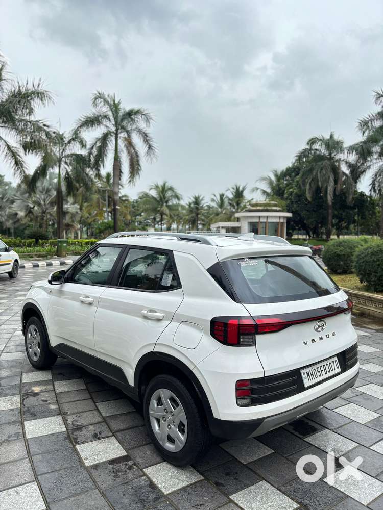 Hyundai Venue S Mt 1.2 Kappa, 2022, Petrol