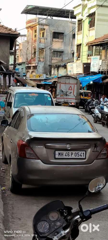 Nissan Sunny Petrol 2011