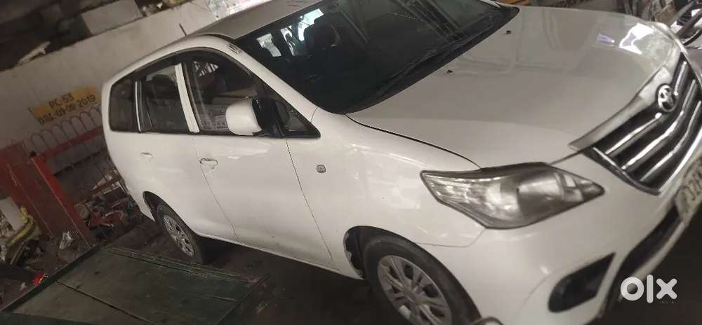 Toyota Innova 2.5 G2 2017 Diesel Manual