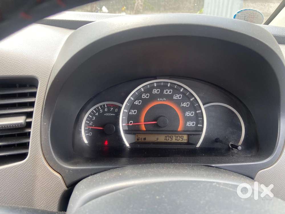 Maruti Suzuki Wagon R Vxi, 2011, Petrol
