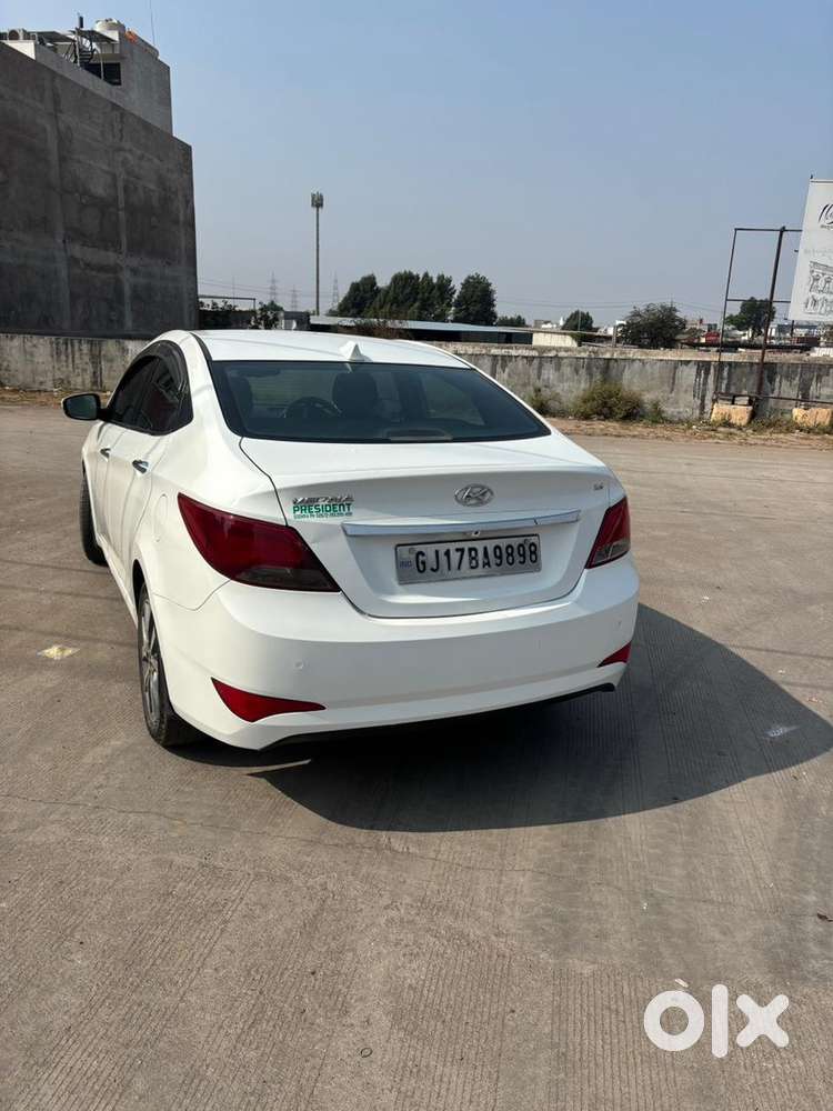 Hyundai Verna 2015 November Diesel Well Maintained