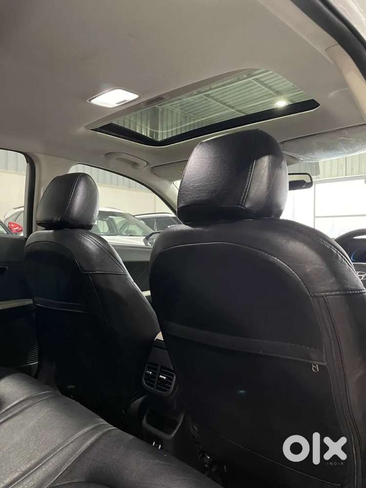 Hyundai Verna 1.5 Sx (o) Vtvt Ivt, 2023, Petrol