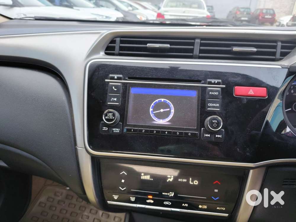Honda City I-vtec S, 2015, Petrol