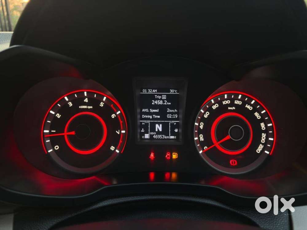 Mahindra Xuv300 1.2 W6 Amt Petrol, 2021, Petrol