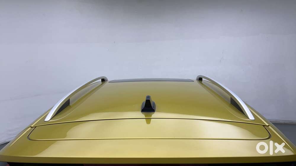 Volkswagen Taigun Topline 1.0 Tsi At (electric Seats), 2022, Petrol