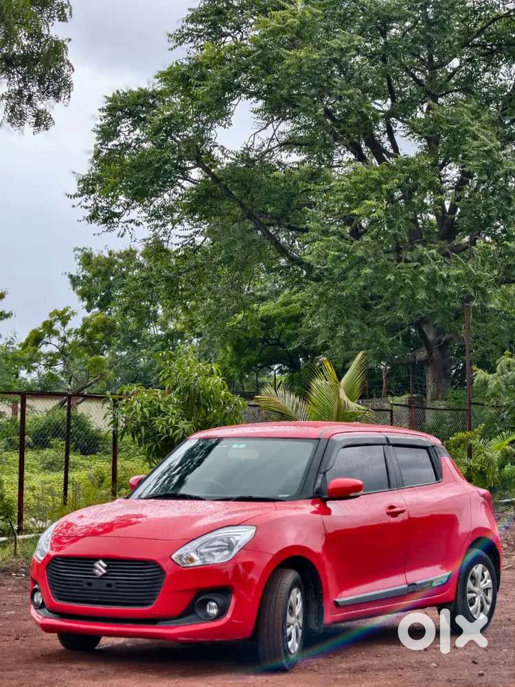 Swift Automatic 2019.1 Owner Red Colour