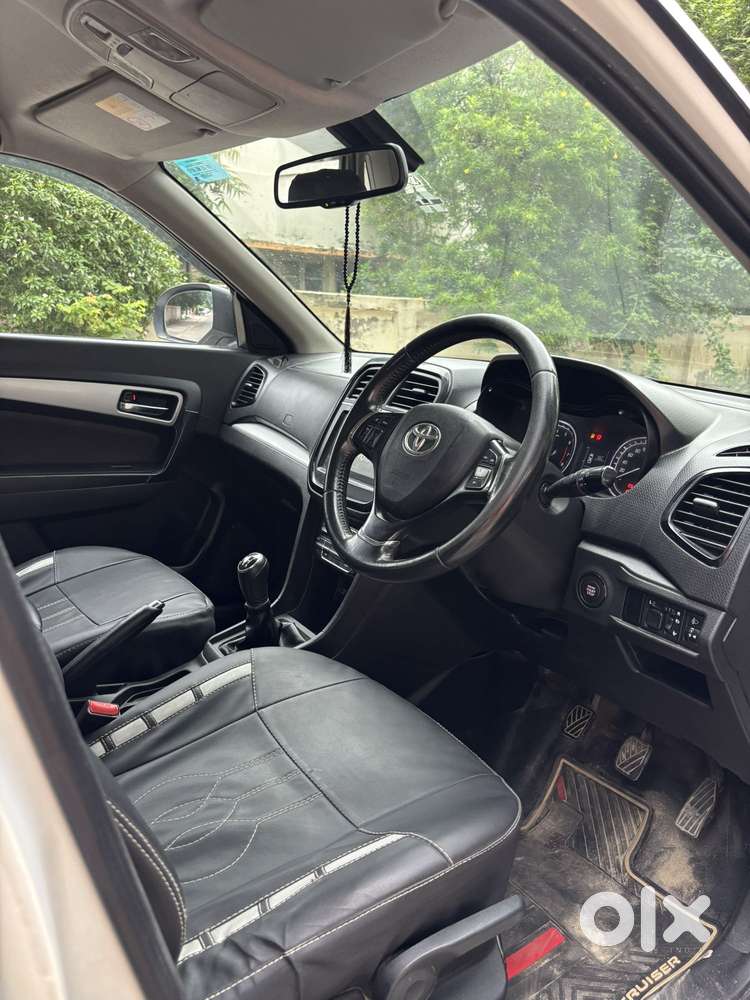 Toyota Urban Cruiser 1.5 High Grade Mt, 2022, Petrol