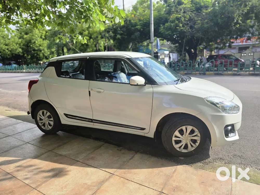 Maruti Suzuki Swift 2019 Petrol 29134 Km Driven 
 4 Cylinder Wali Ha