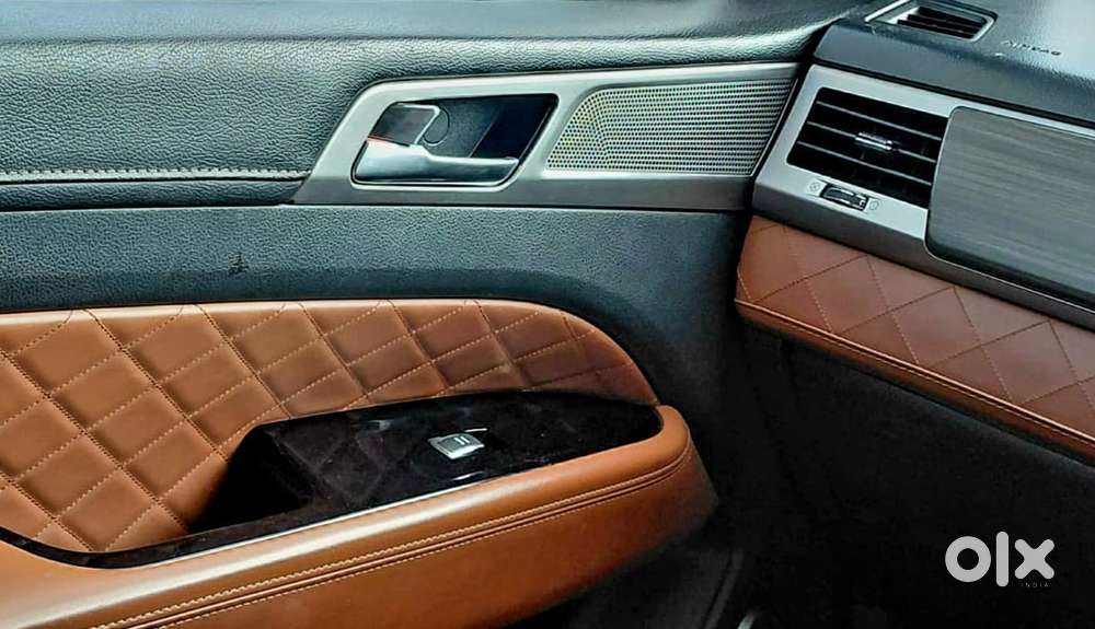 Mahindra Alturas G4, 2019, Diesel
