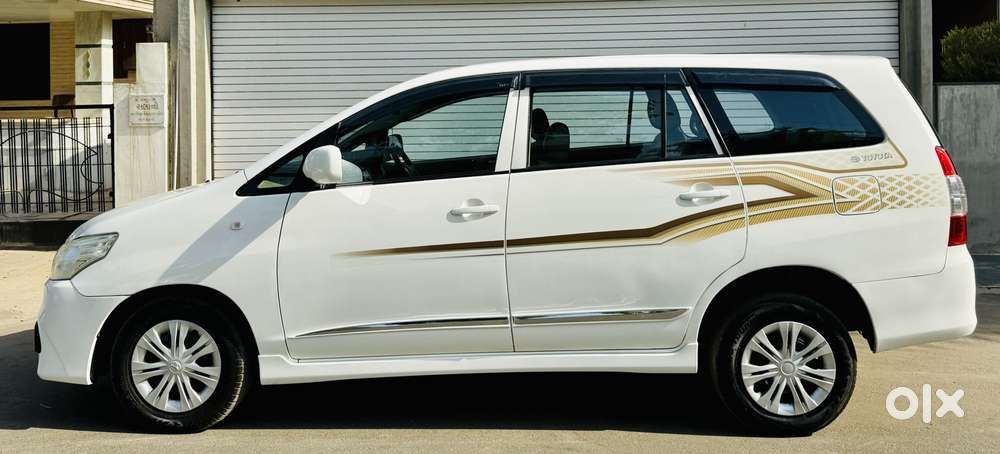 Toyota Innova 2.5 Gx 7 Seater Bs Iv, 2016, Diesel