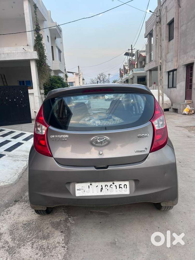 Hyundai Eon 2013 Cng & Hybrids Well Maintained