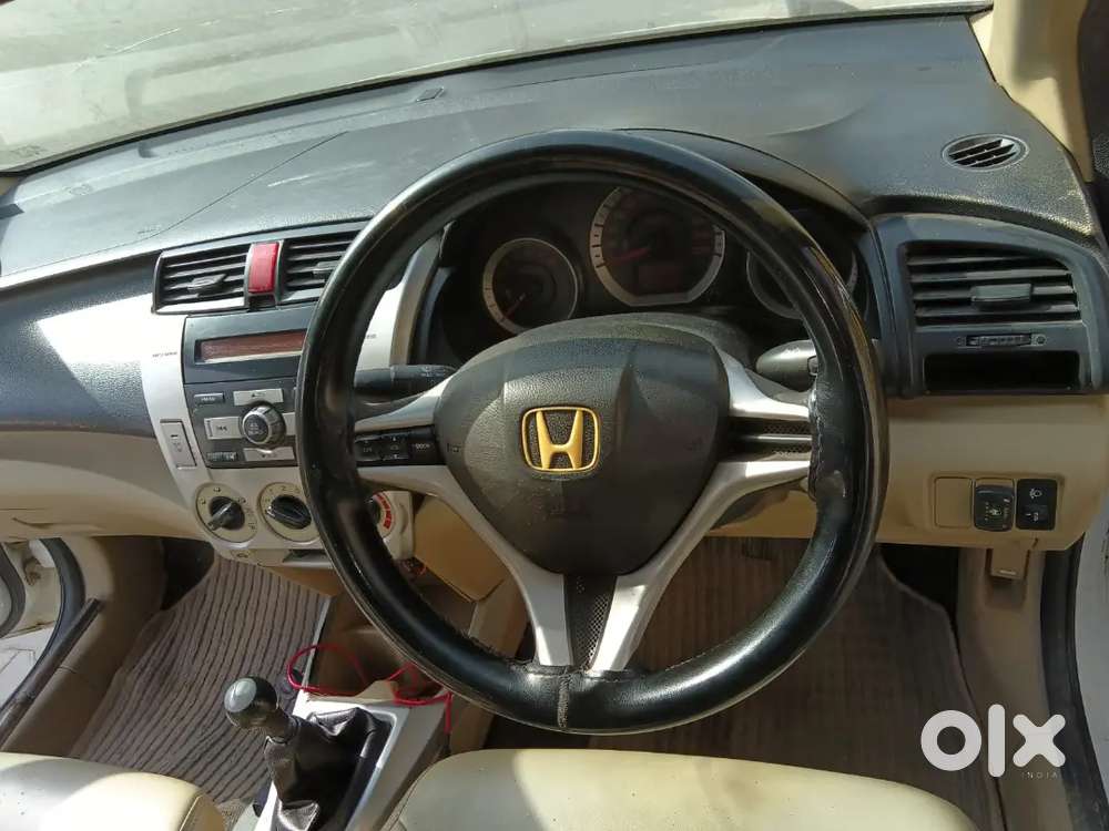 Honda City Cng Petrol 2011
